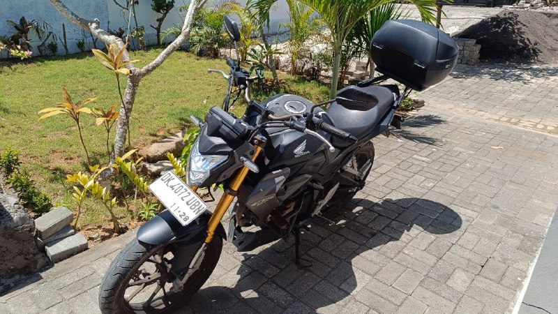Honda CB150R