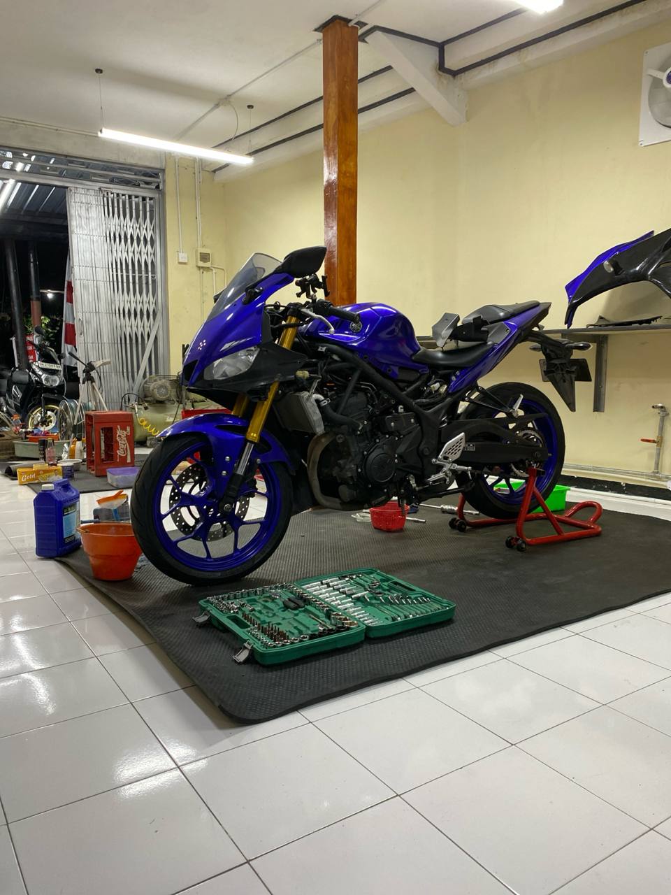Yamaha R25